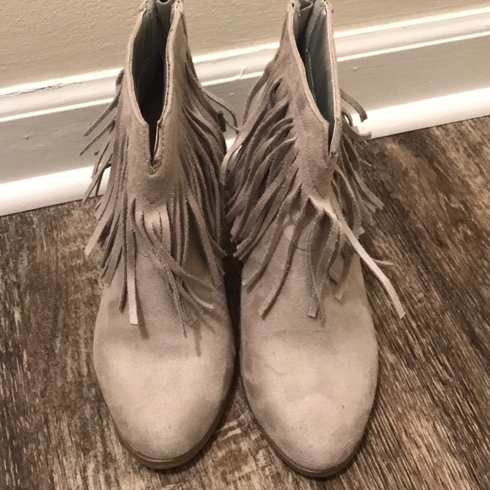 Fringe Booties - Picture 4 of 5